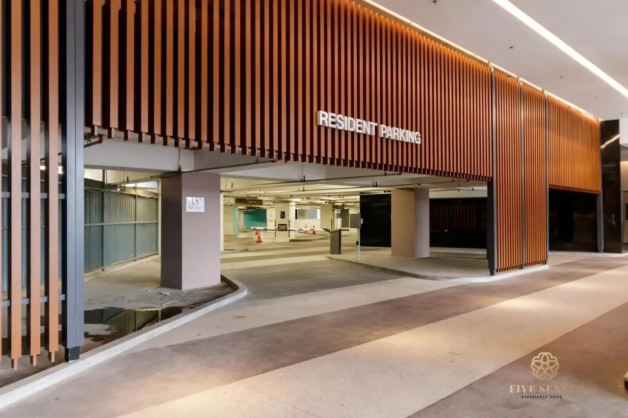 Viia Residences Kuala Lumpur, Five Senses Aparthotel