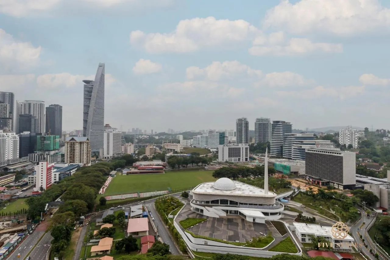 Viia Residences Kuala Lumpur, Five Senses 4*,
